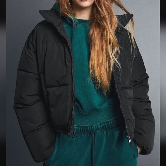 New H&M Puffer Jacket Size XL Black Puffer Winter Coat Womens Puffer Jacket - Picture 1 of 9
